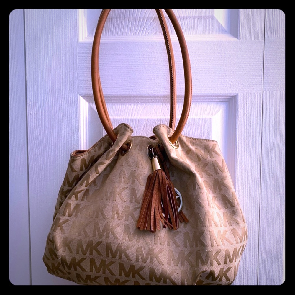 Michael Kors Purse!
